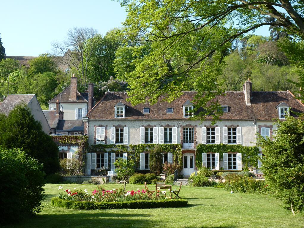 Le Clos Saint Nicolas Panzió Château-Renard Kültér fotó